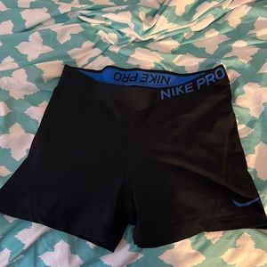 Black Nike Pro shorts